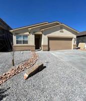 featured image of 2116 Solitaire St Ne #1