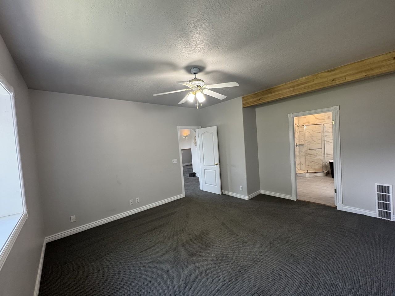 340 Rainbow Lane B - 1 #1 - Photo 7 of 18