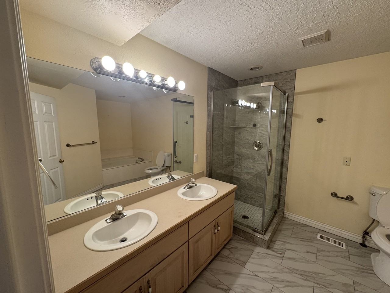 340 Rainbow Lane B - 2 #2 - Photo 5 of 5