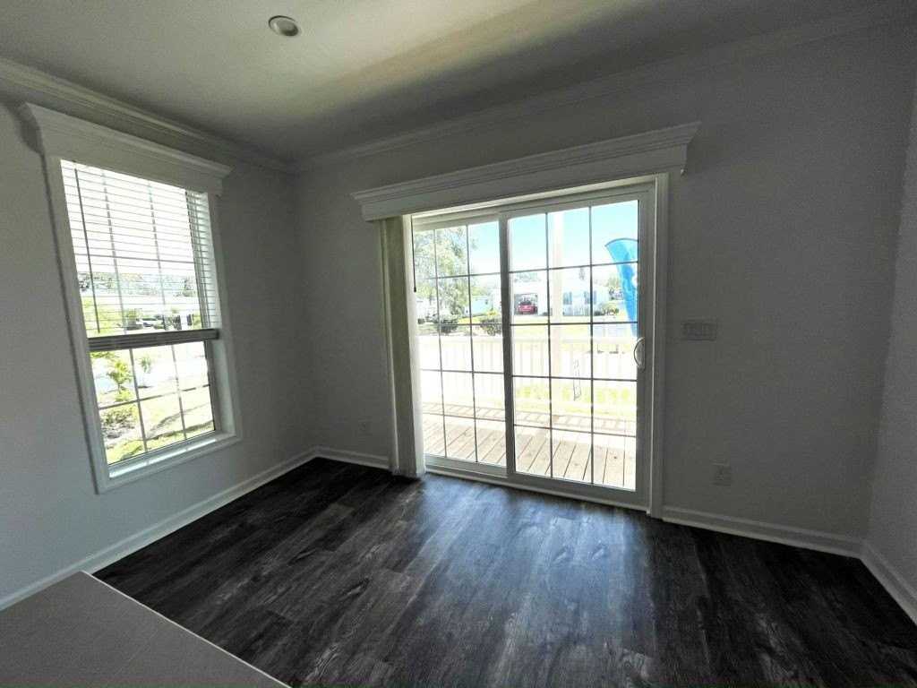 119 N Lake Dr #0808 - Photo 7 of 21