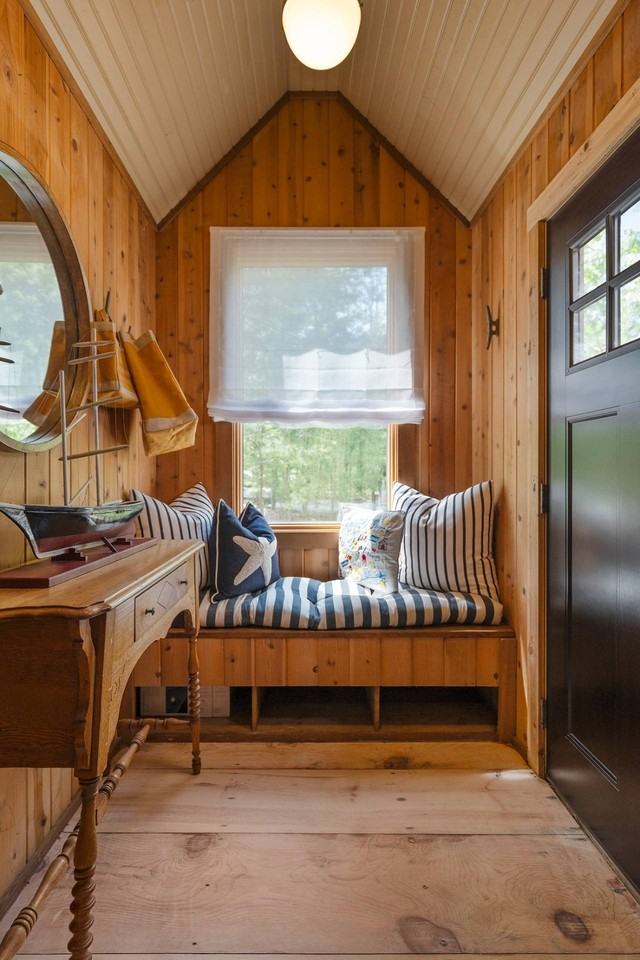 33 Swamp Rd - Photo 2 of 19