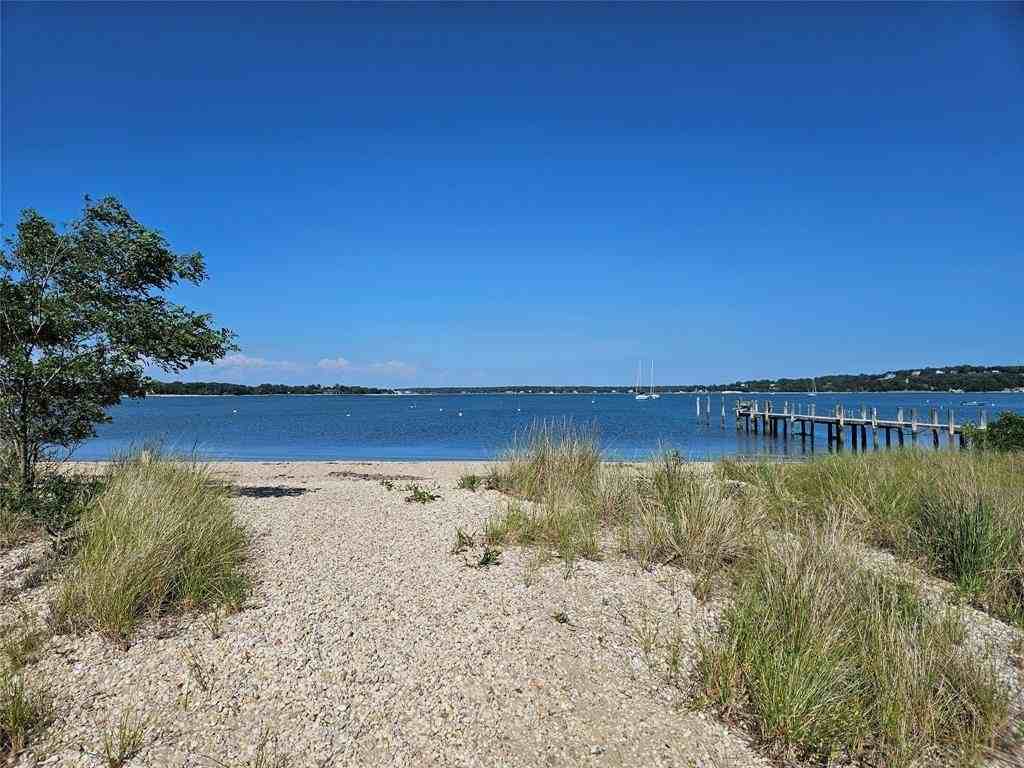 3650 Bay Shore Rd - Photo 2 of 30