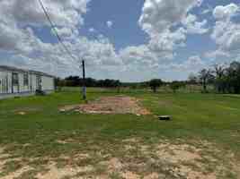 featured image of 121 Country Living Ln