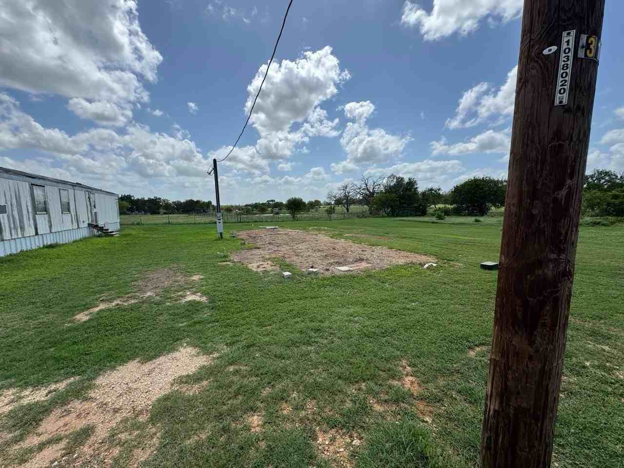 121 Country Living Ln - Photo 2 of 2