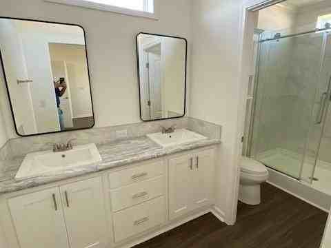 330 9th St #330 - Photo 6 of 10