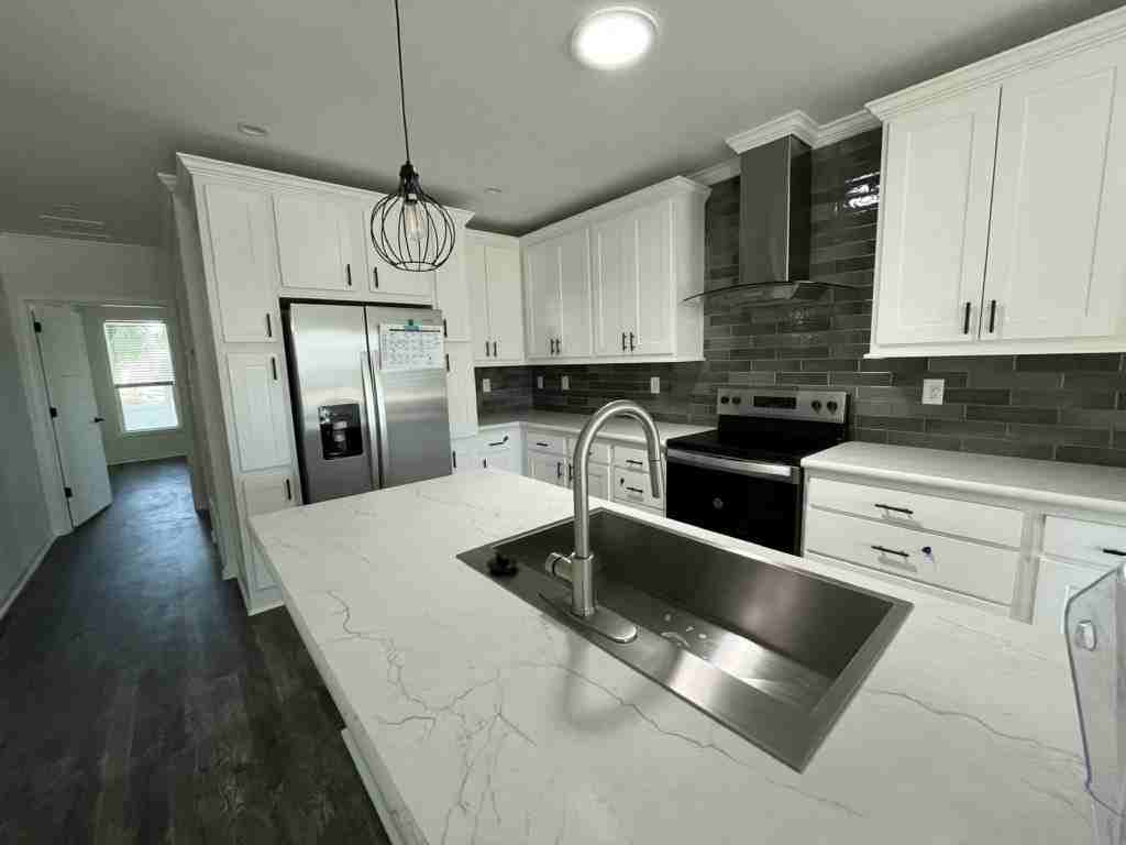 117 N Lake Dr #0806 - Photo 3 of 20