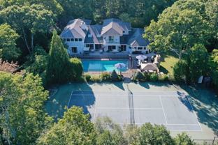3 Rosebud Ln - Photo 1 of 1
