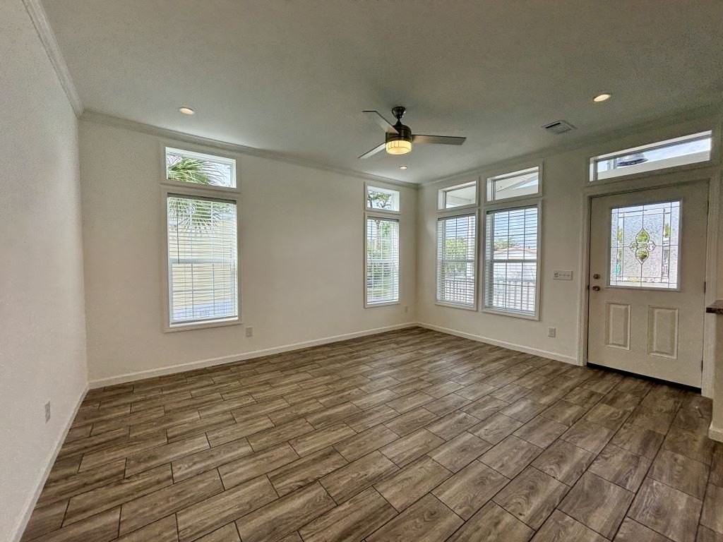 6902 42nd Trl N #732 - Photo 7 of 20