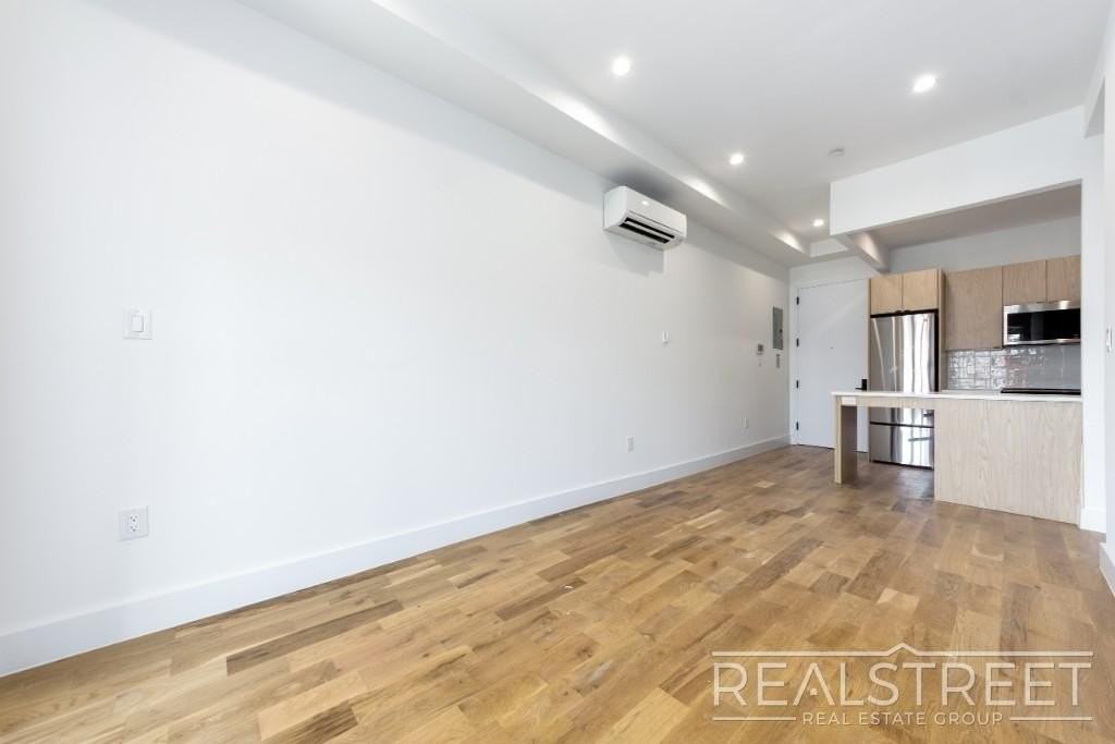 341 Herkimer St #3A - Photo 4 of 14