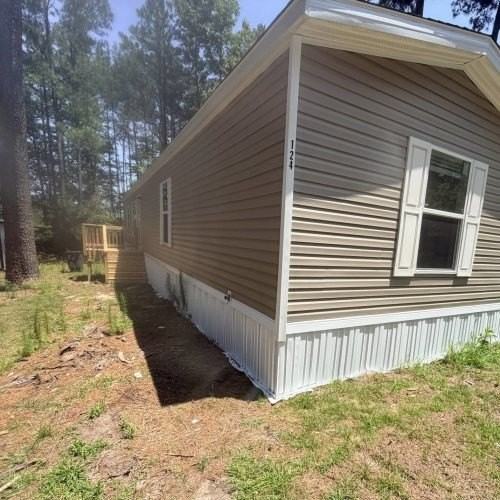 124 Joseph Dr - Photo 3 of 18