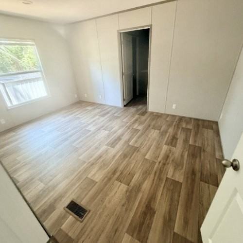 124 Joseph Dr - Photo 6 of 18