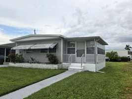 featured image of 305 49th Avenue Dr W #206