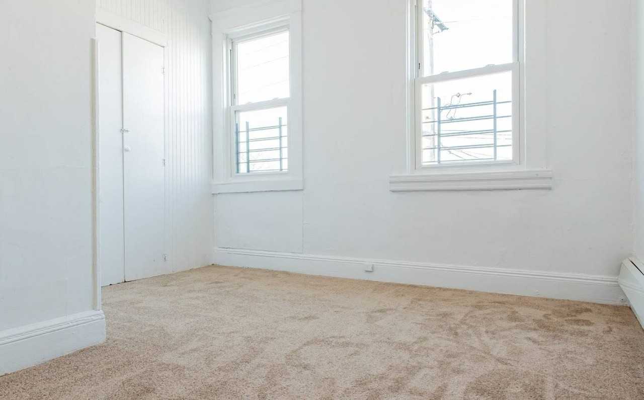14 Horton Ave #3rdFL - Photo 4 of 9