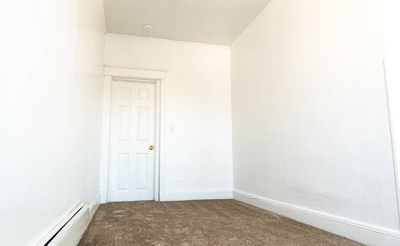 14 Horton Ave #3rdFL - Photo 5 of 9