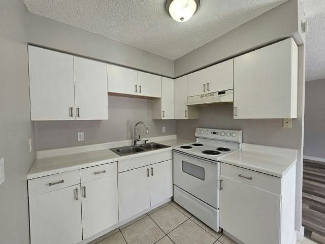 3035 66th Ave N #E1 - Photo 5 of 13