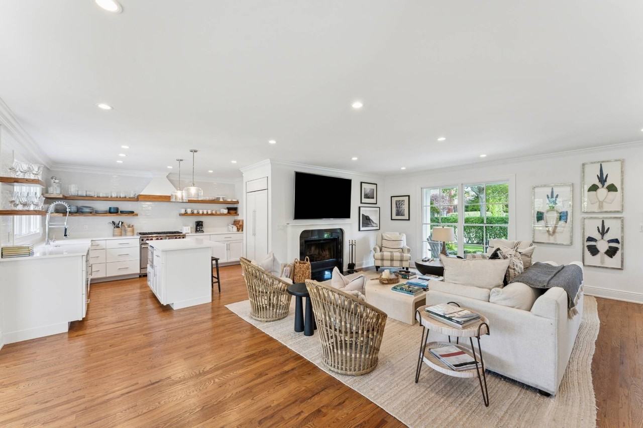 25 Pleasant Ln - Photo 5 of 15