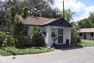 12420 N Florida Ave - Photo 1 of 1