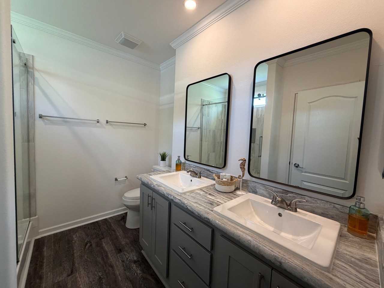 1902 W Gleneagles Rd Unit C #585 - Photo 7 of 18