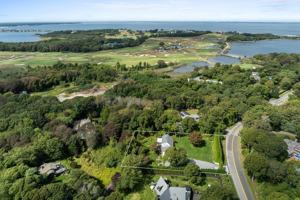 featured image of 101 Sebonac Inlet Rd