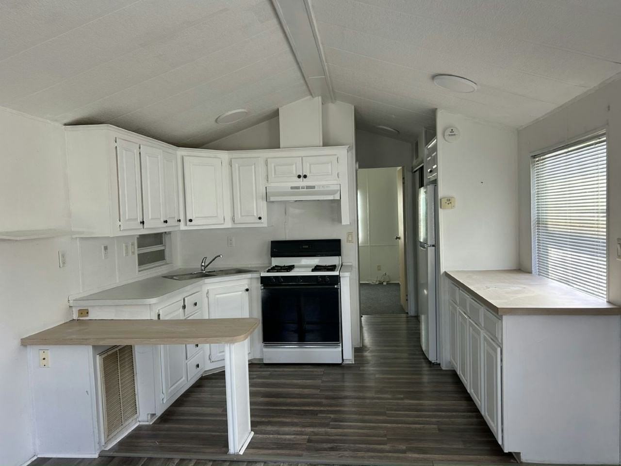 6105 Land O Lakes Blvd #5 - Photo 3 of 10
