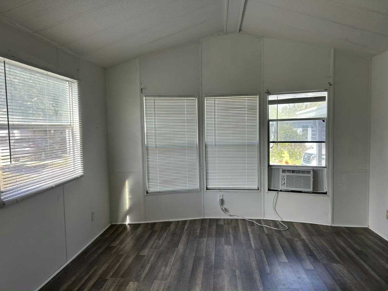 6105 Land O Lakes Blvd #5 - Photo 5 of 10