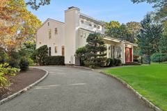588 Pleasure Dr - Photo 1 of 1