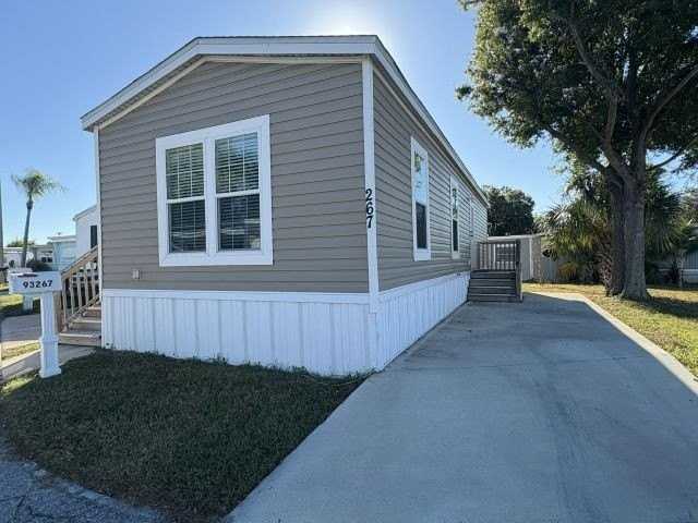 93267 Circle Dr N #267 - Photo 3 of 3