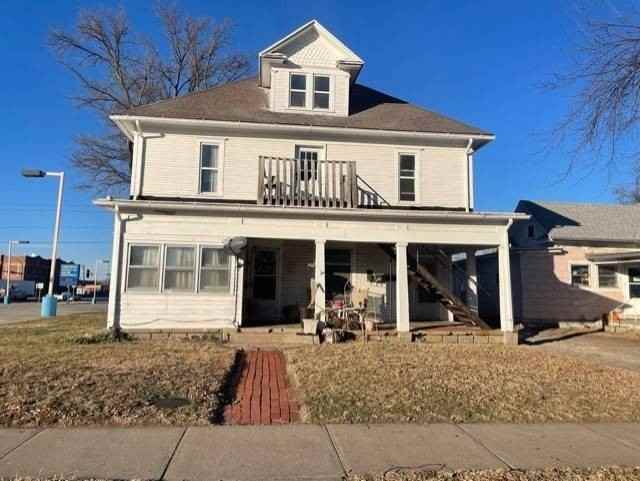 211 E 7th St #4