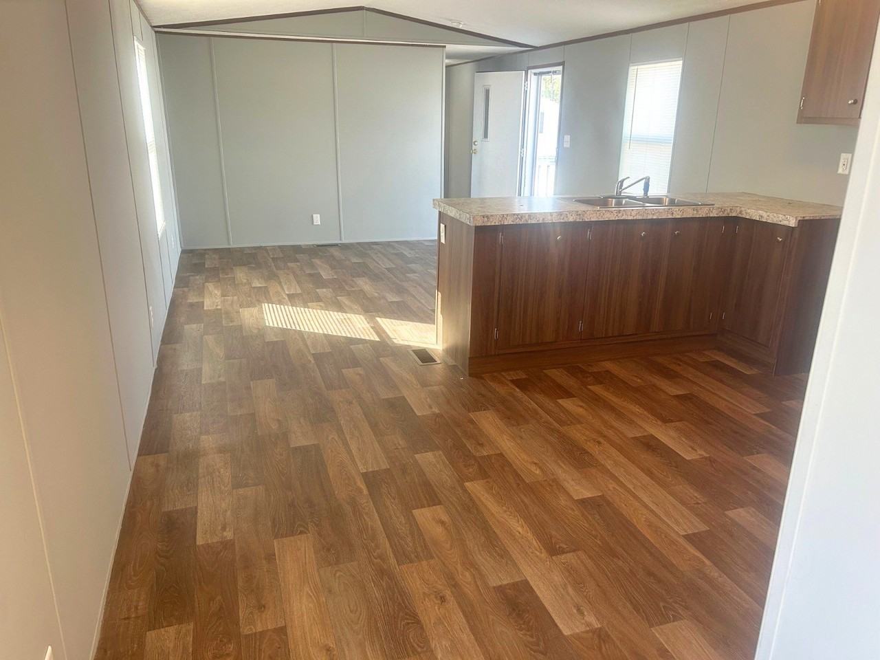 45 Celia Dr - Photo 2 of 4