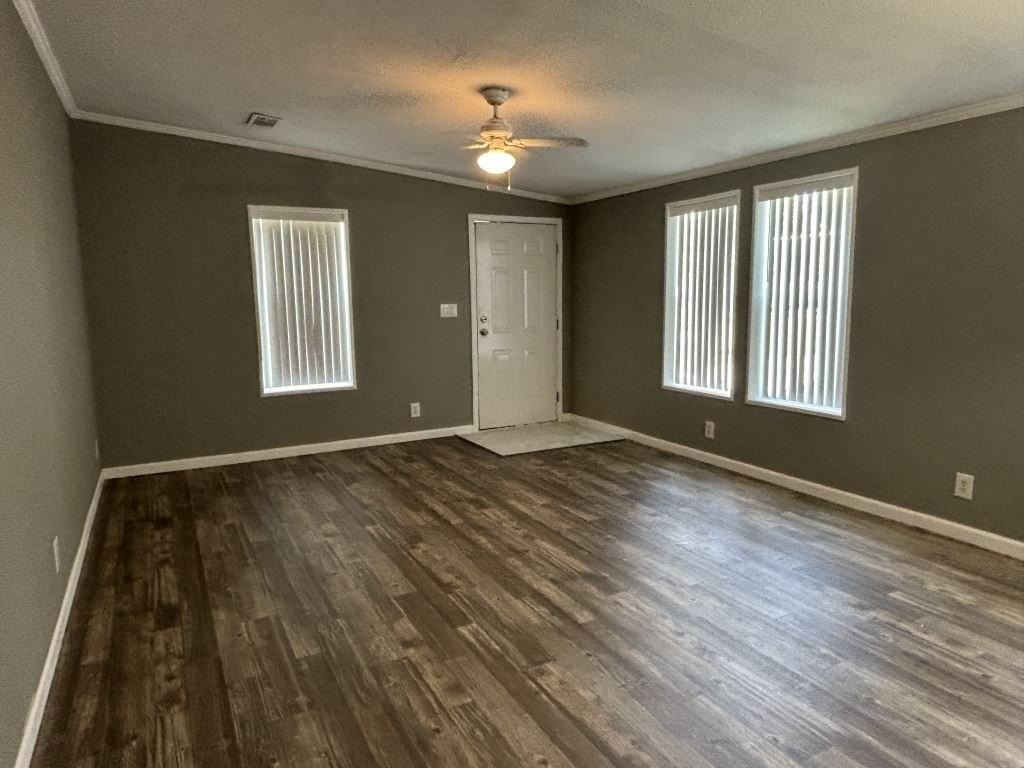 20 Glen Cove Ct #0046 - Photo 2 of 14