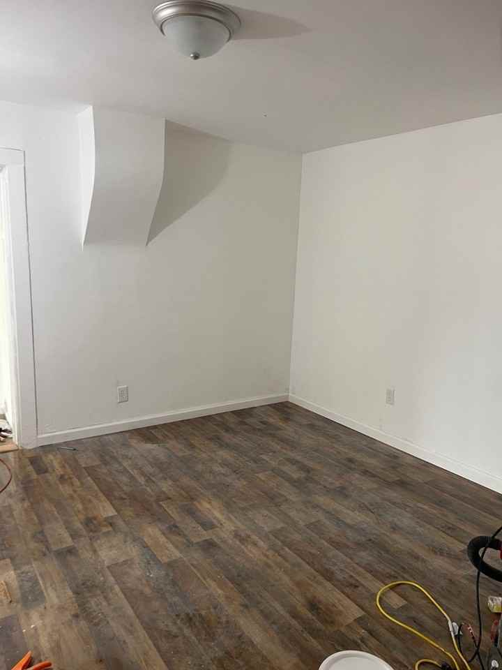 108 2nd Ave - Photo 4 of 7