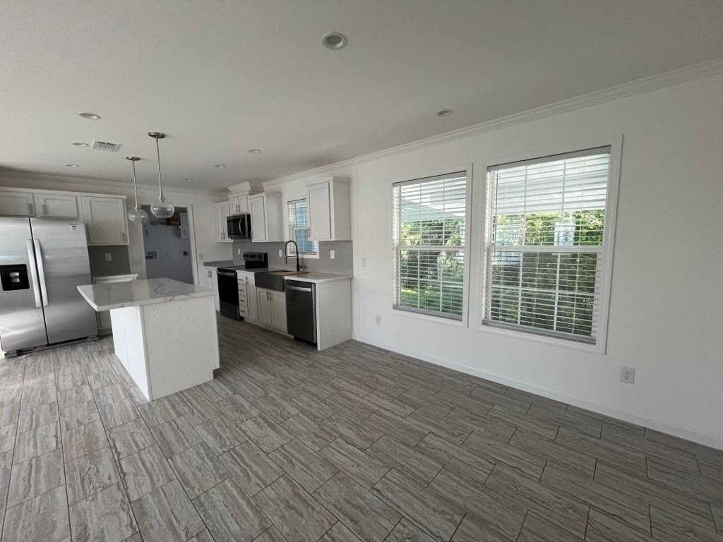 112 Leopard Ln #0112 - Photo 4 of 21