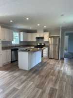 featured image of 921 Peacock Ln