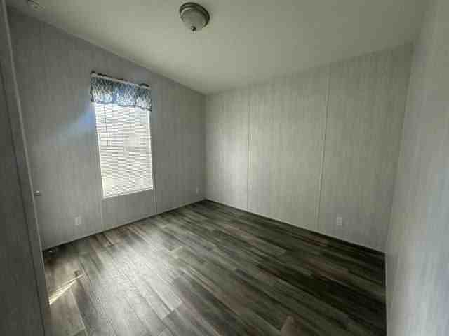 1648 Coldwell St #60 - Photo 6 of 6
