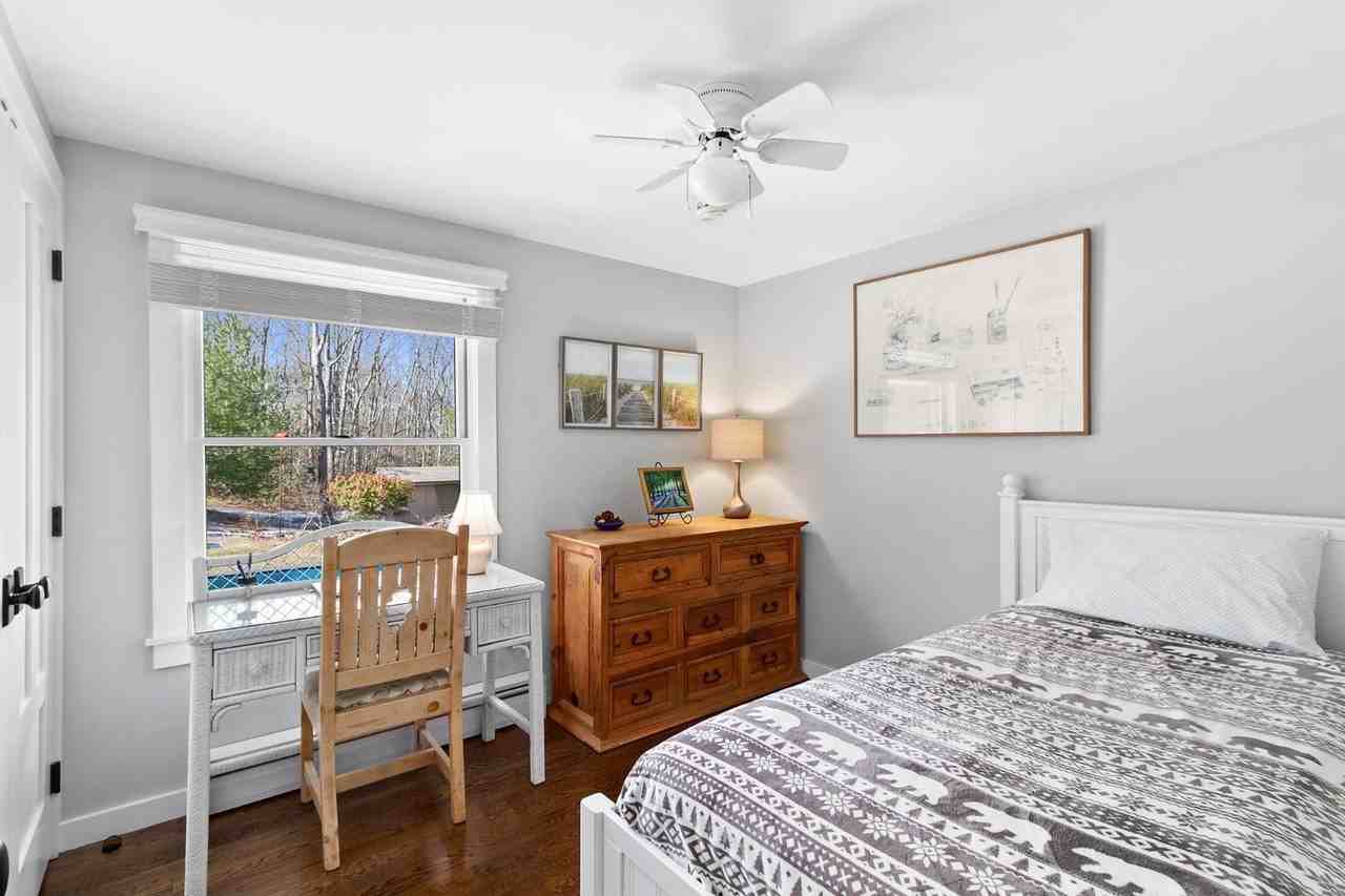 505 Wainscott Nw Rd - Photo 6 of 10