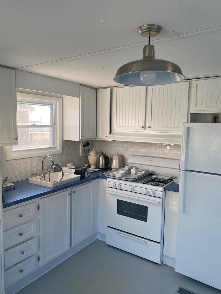 100 Deforest Rd #731 - Photo 3 of 7
