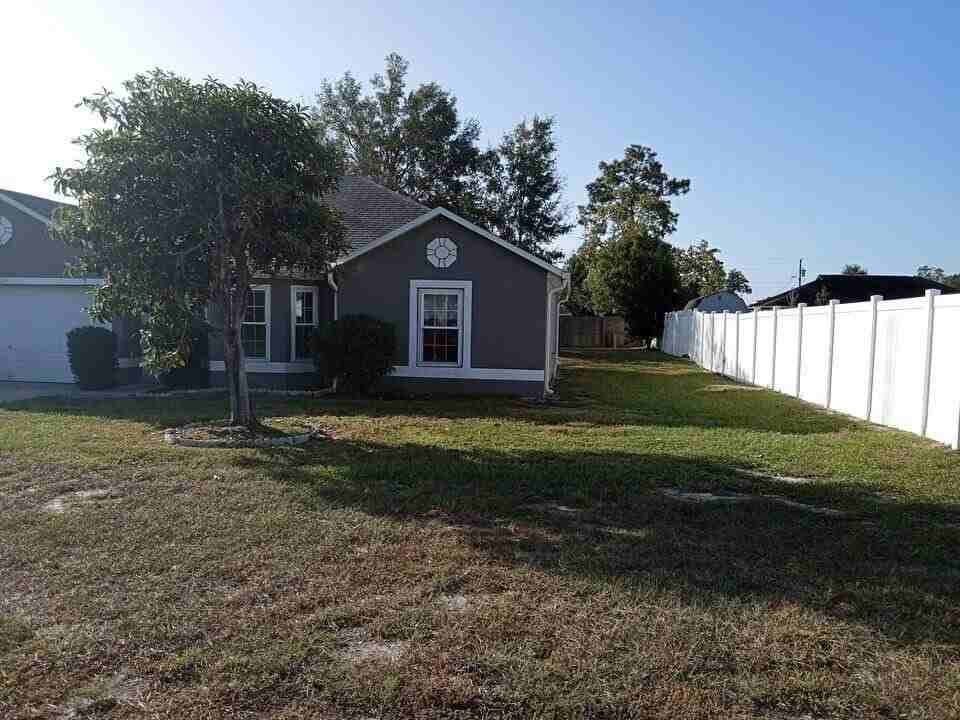 14024 Higgins St - Photo 2 of 20