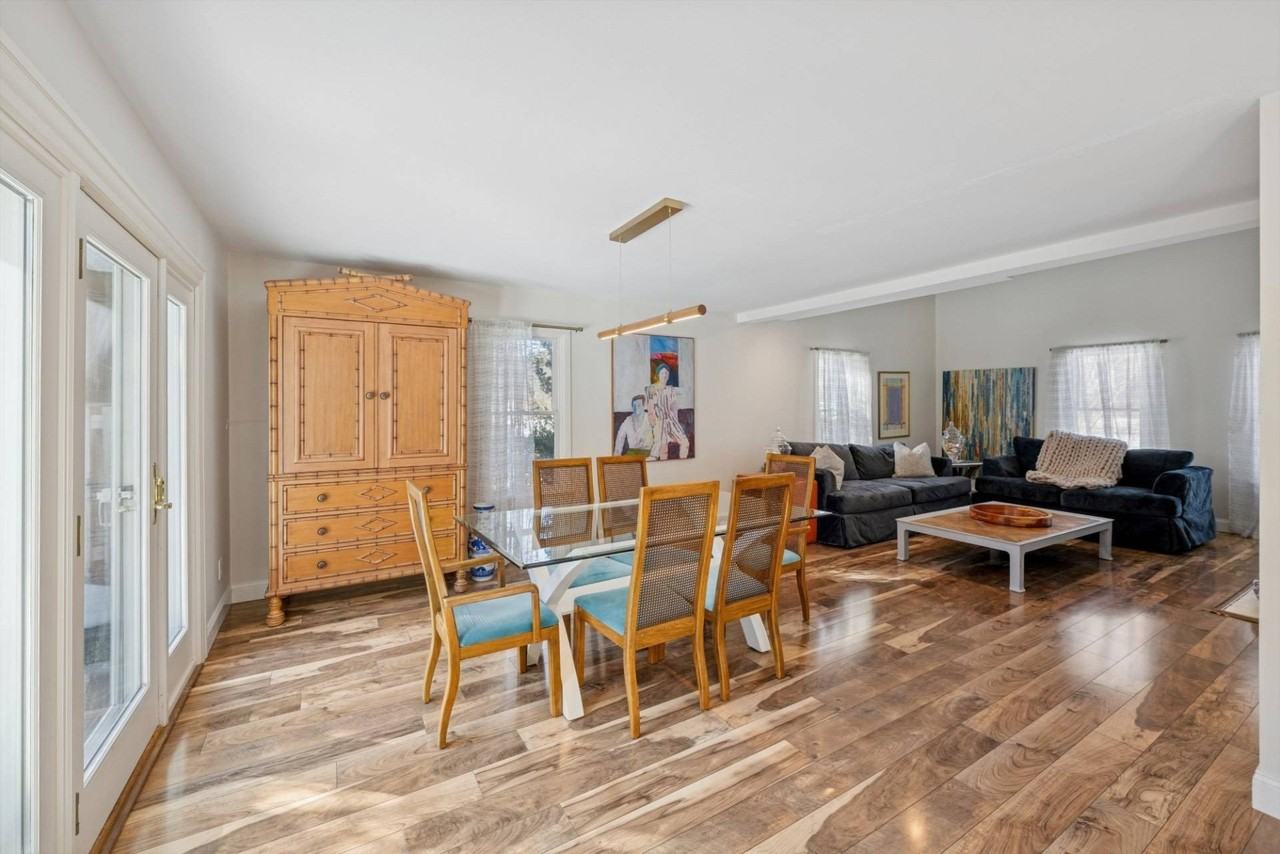 570 Hampton Rd #22 - Photo 7 of 26