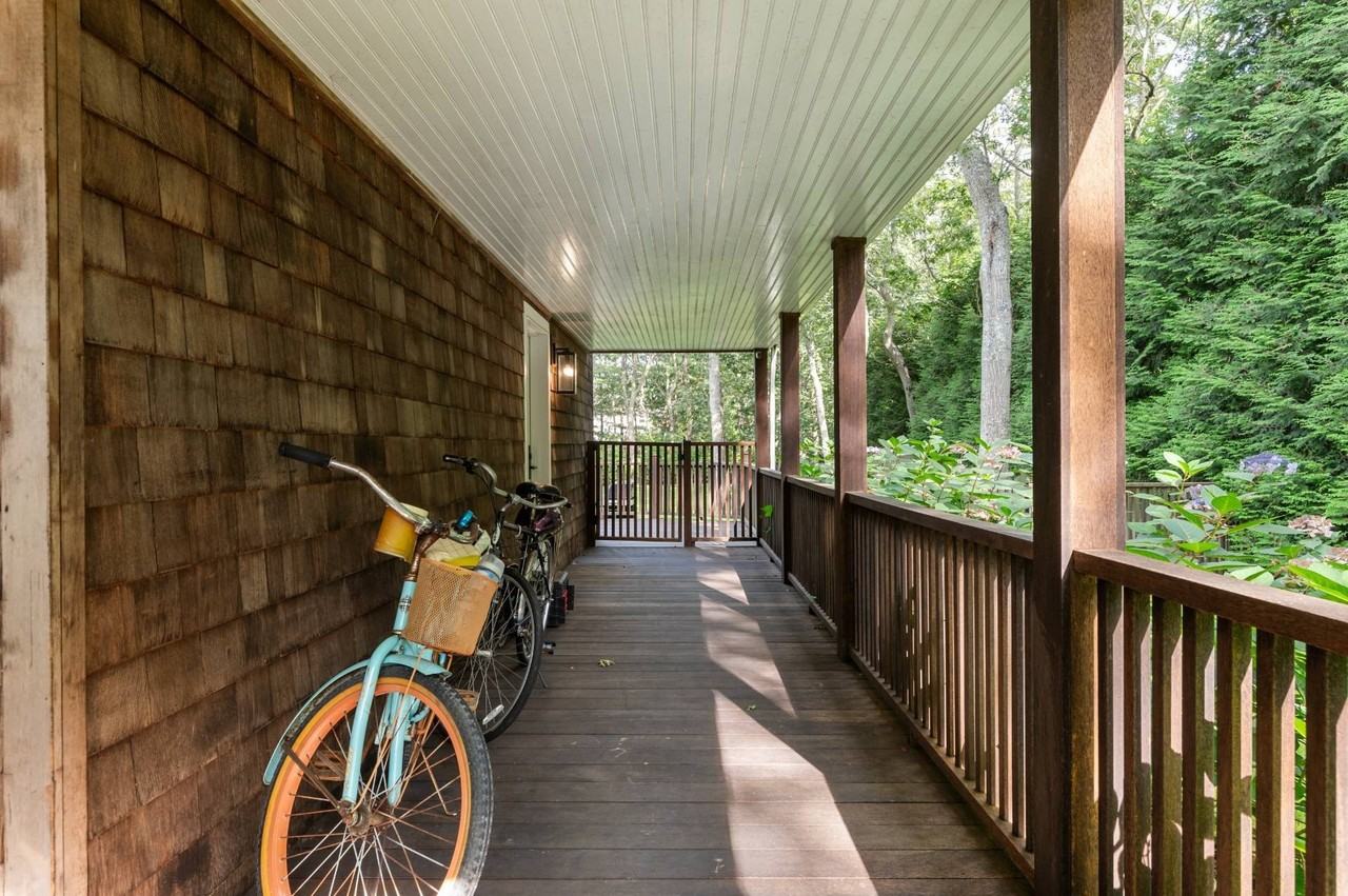 22 W Gate Rd - Photo 4 of 30