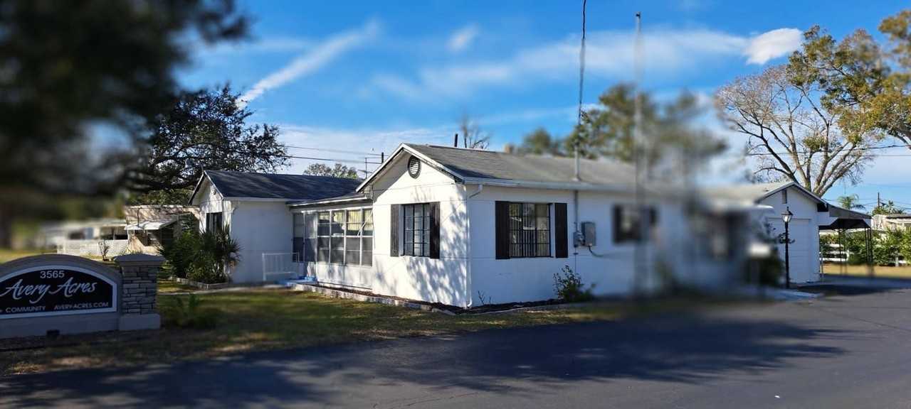 3565 58th Ave N - Photo 3 of 50