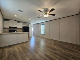 featured image of 527 Suwanee Dr #2027