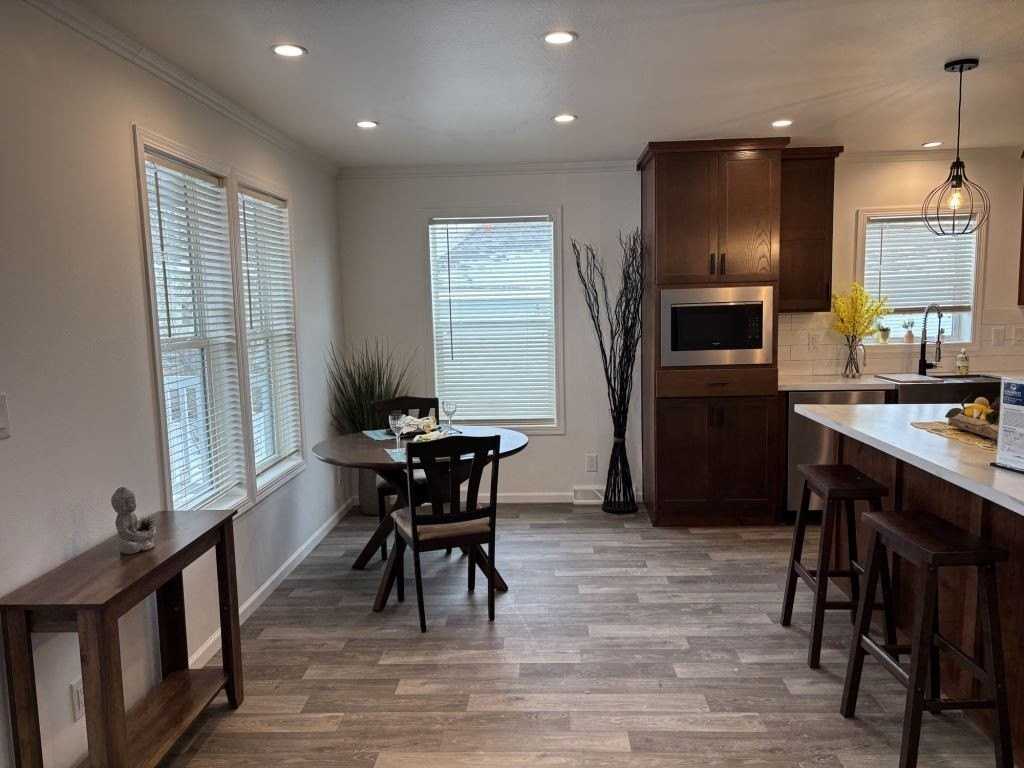 16 Cimarron #16 - Photo 6 of 20