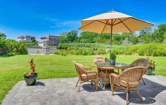 25 Seatuck Ln - Photo 1 of 1
