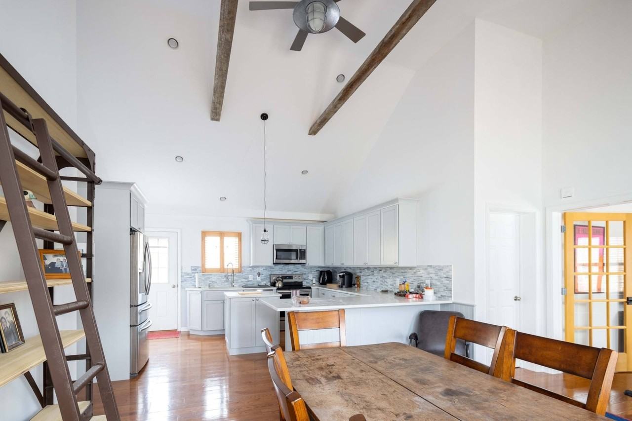 7 Washington Ave - Photo 3 of 10