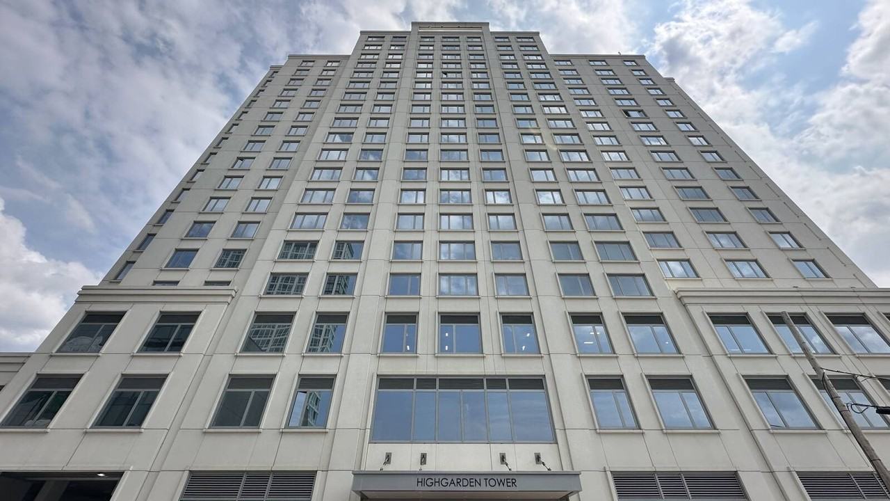 11 Garden St #15H