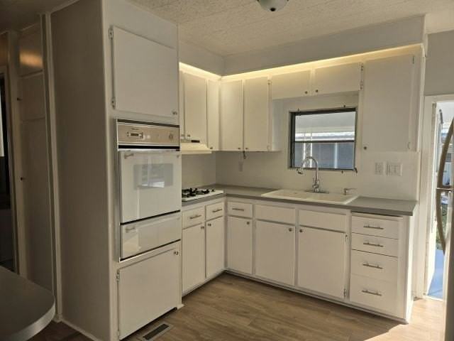 315 50th Avenue Plz W #105 - Photo 2 of 6