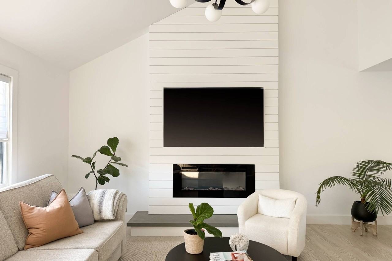 121C Ponquogue Ave - Photo 3 of 28