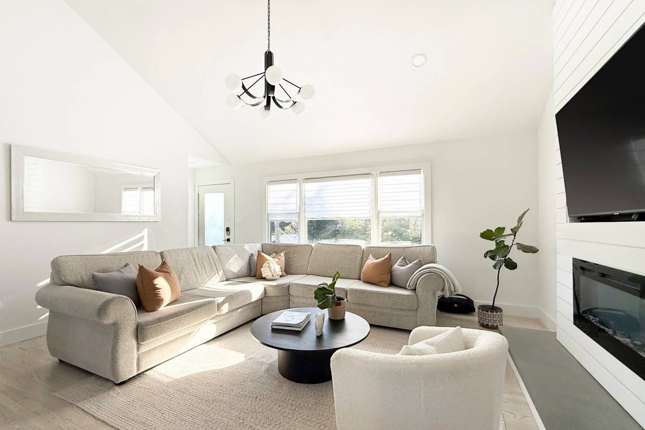 121C Ponquogue Ave - Photo 4 of 28