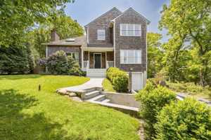 featured image of 29 Oyster Pond Ln