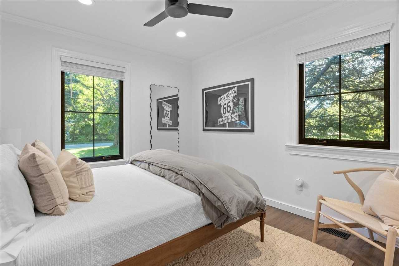 25 Nidzyn Ave - Photo 7 of 20